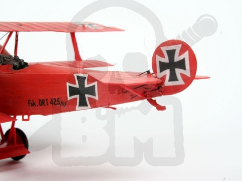 Revell 74116 Starter Kit 1:72 Fokker DR.1 Triplane Red Baron