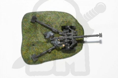 1:72 German Howitzer LeFh 18 10,5 cm with crew