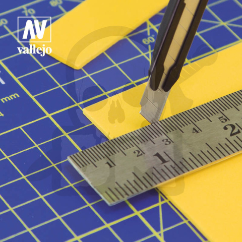 Vallejo T06011 Nóż z wysuwanym ostrzem + ostrza 10 szt.