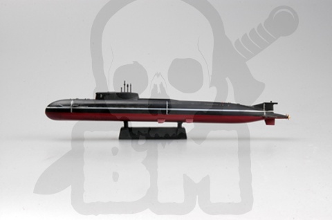 Hobby Boss 87021 Kursk SSGN Russian Navy Oscar II Class Submarine 1:700
