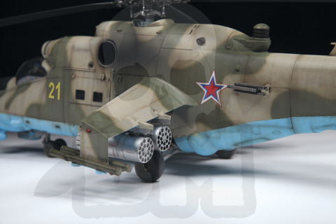 1:48 Soviet Attack Helicopter MI-24P