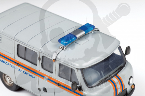 1:43 Emergency rescue service UAZ 3909